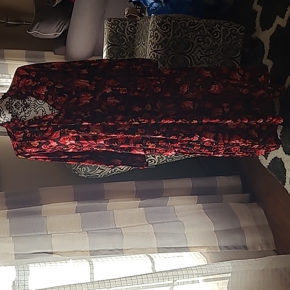Terra & Sky Dresses & Skirts - Terra & Sky sz 1X black pink red floral maxi dress new with tags